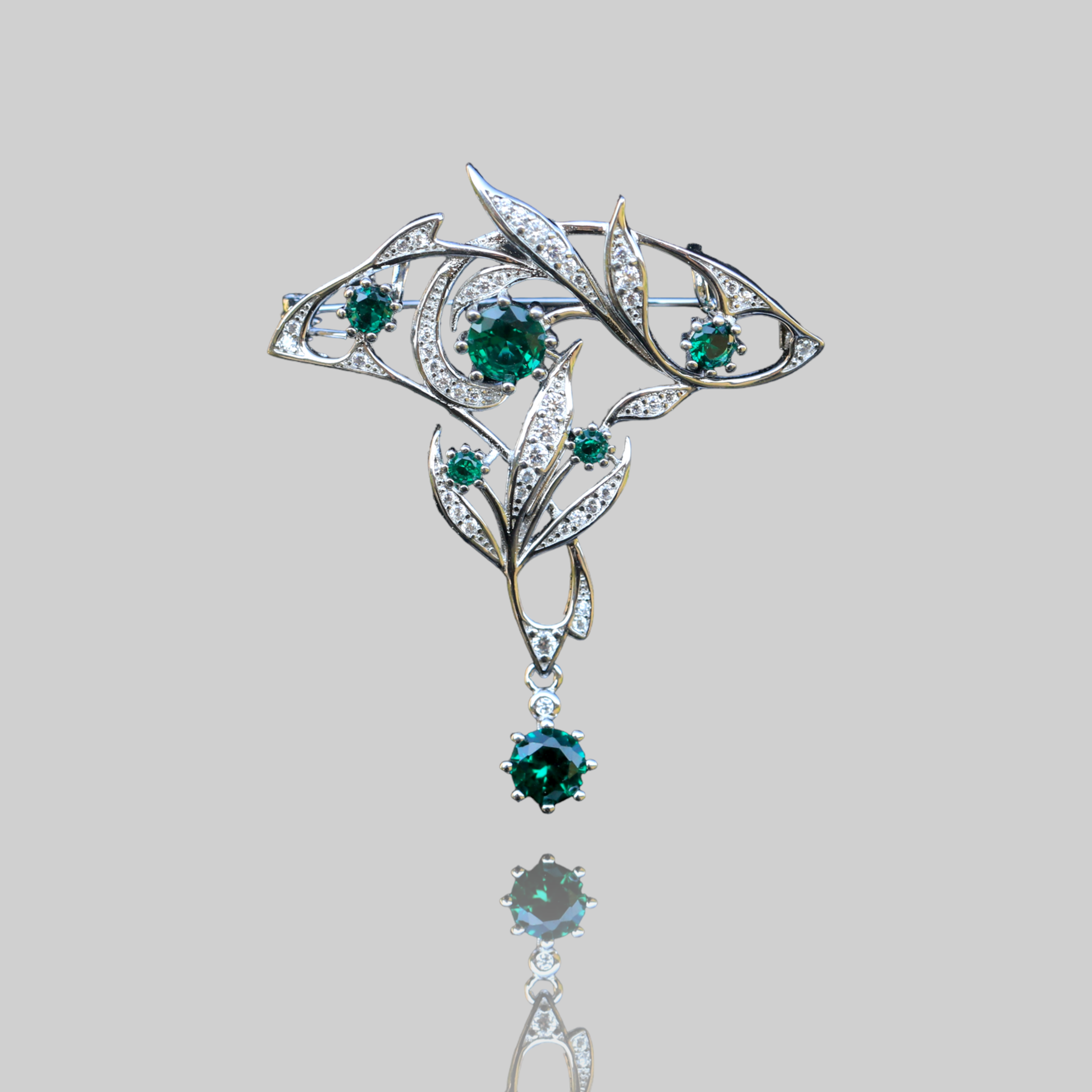 Brooch Belle Epoque Laurel CZ White Green BE1