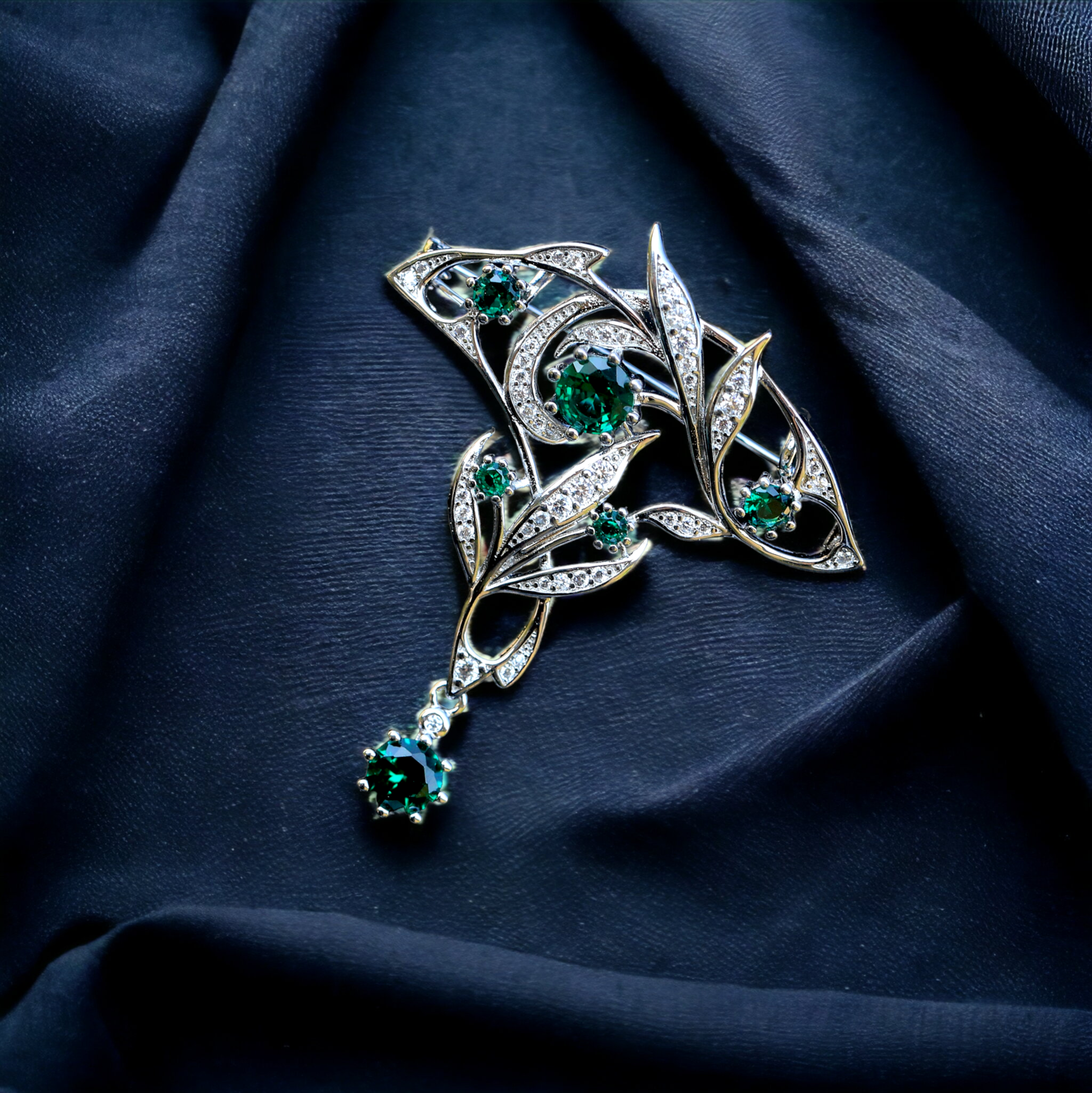 Brooch Belle Epoque Laurel CZ White Green BE1