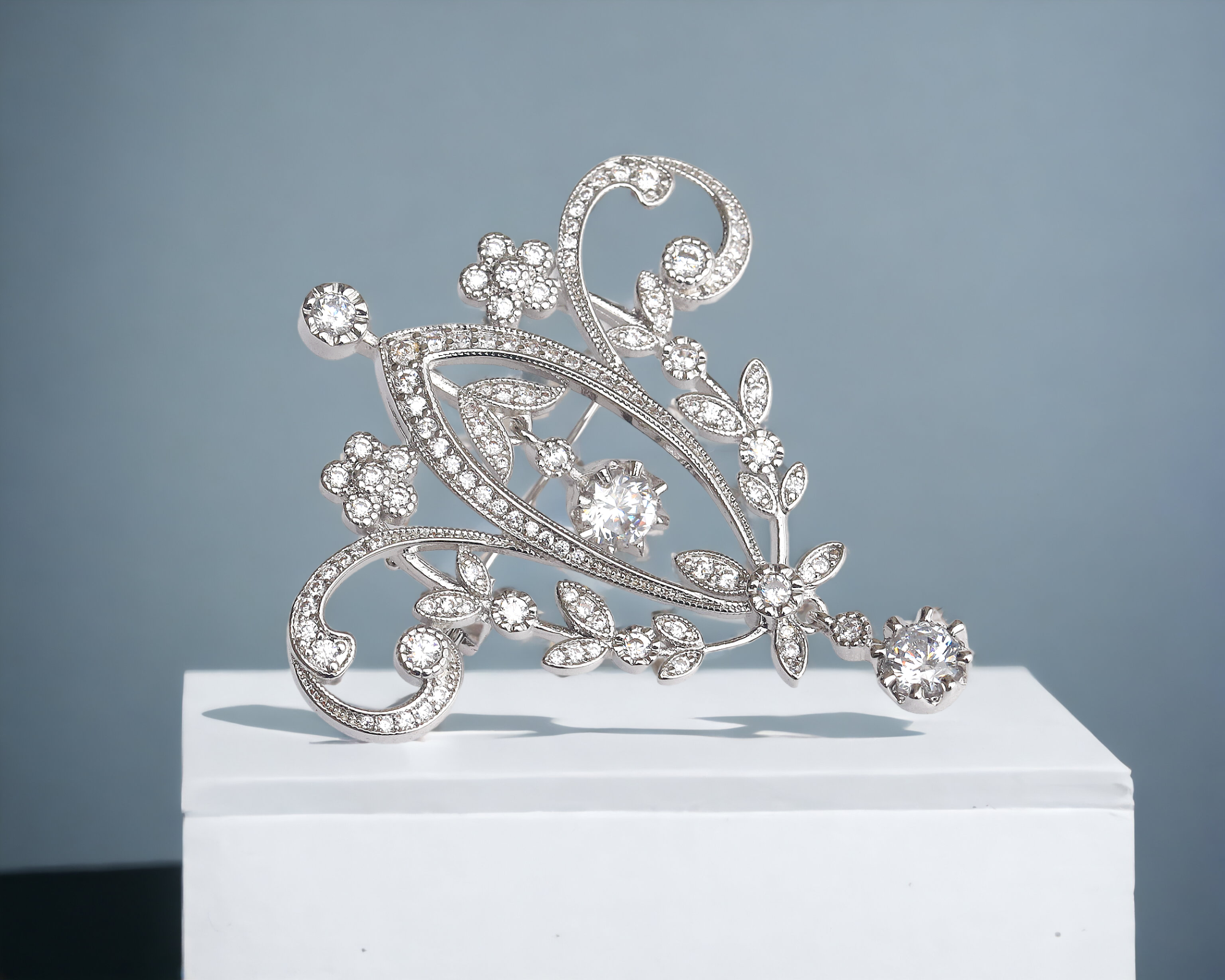 Brooch Belle Epoque Floral CZ White Green BE1