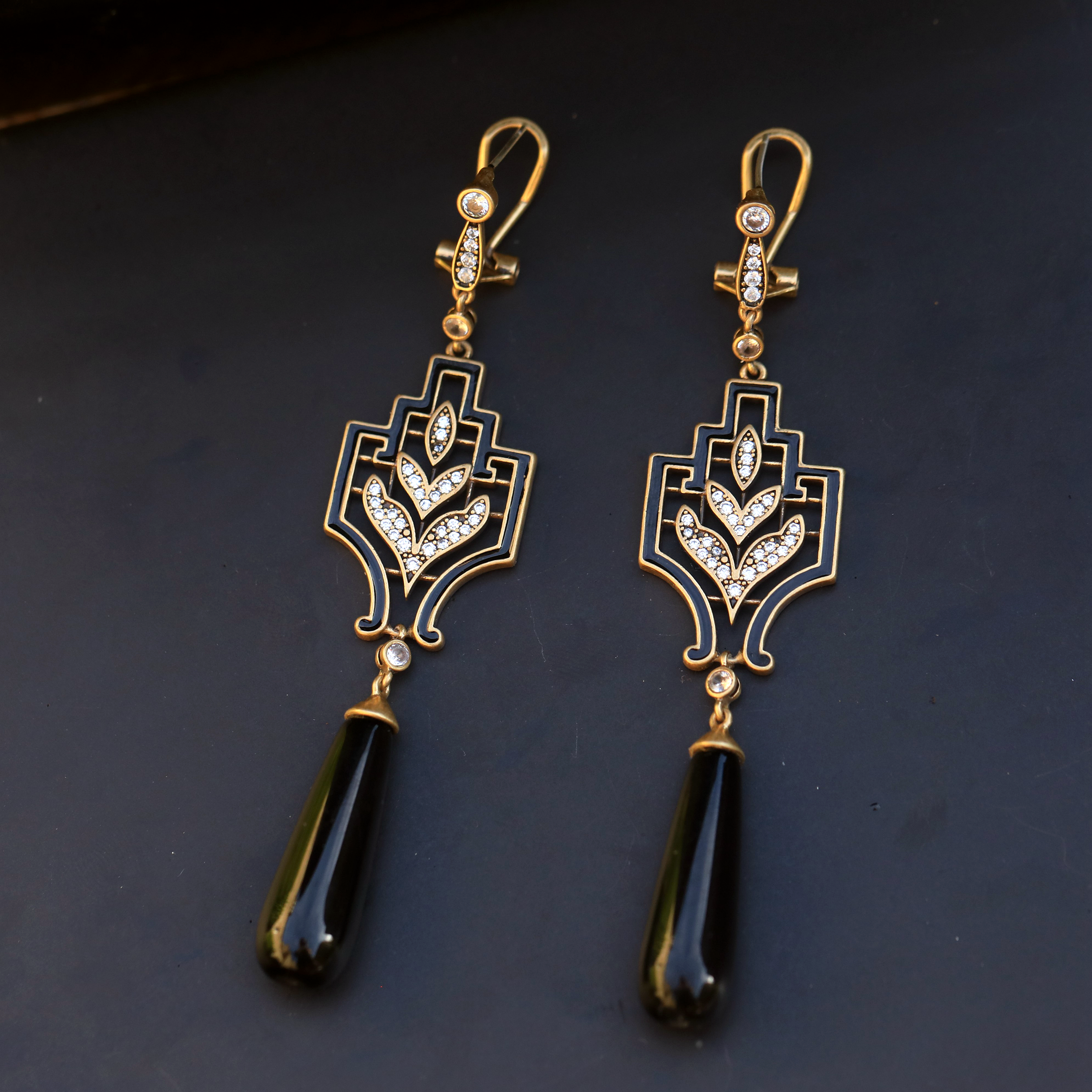 Earrings Art Deco Black Enamel Lever Back Clip on Black Agate QD33