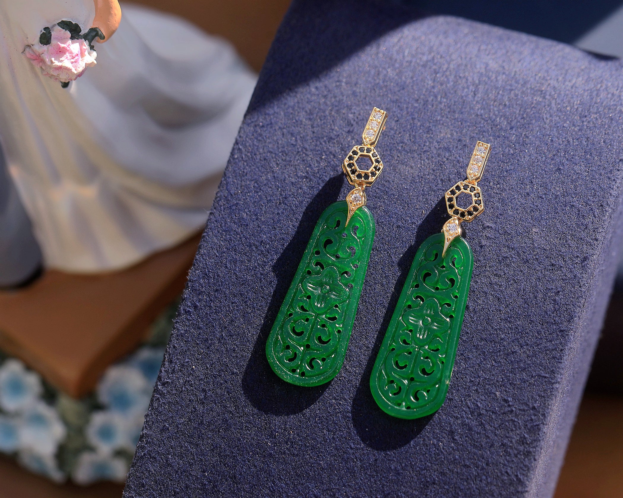 Earrings Post Clip on Green Jade CZ Noir SB2