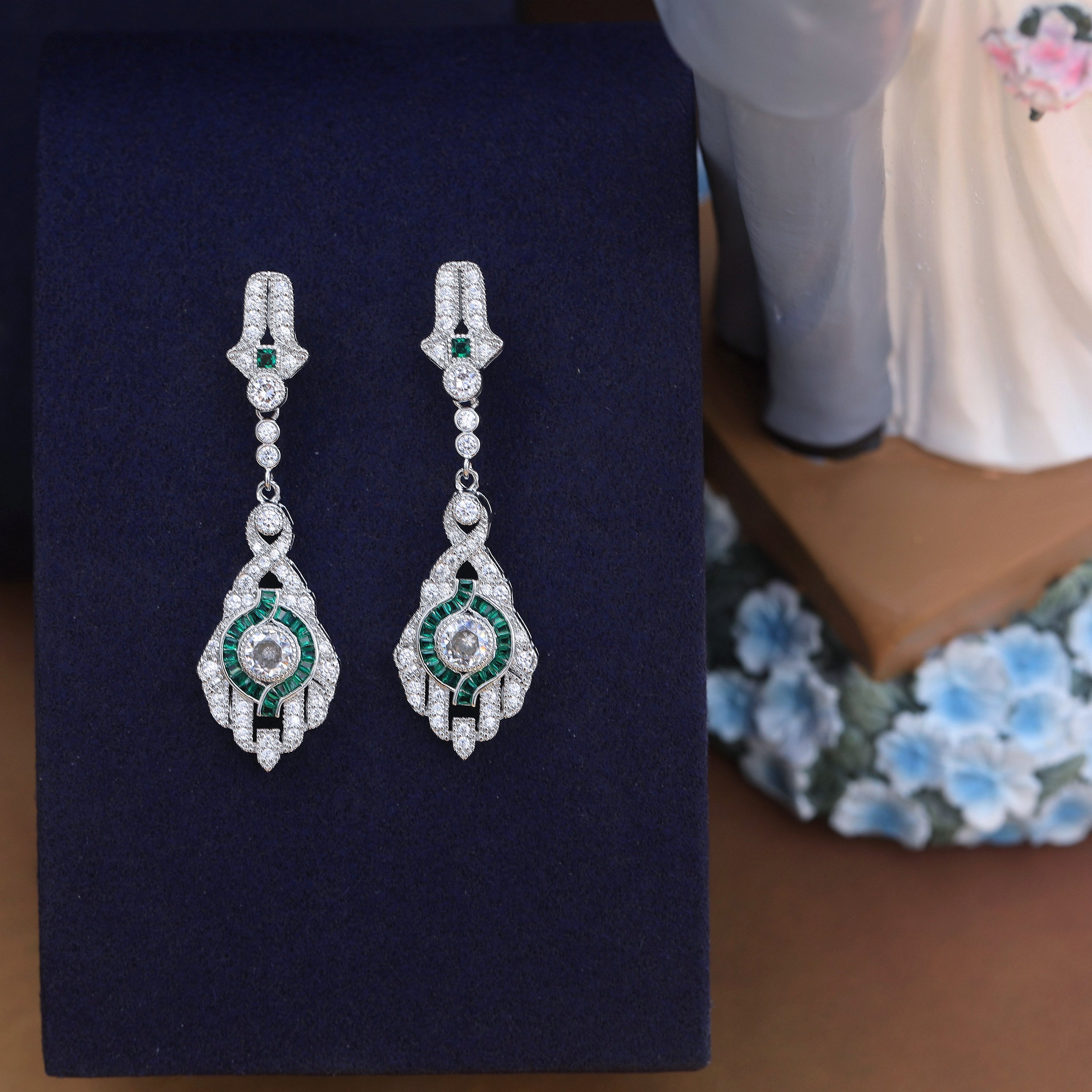 Earrings Post Clip on Silver Taï-chi Drop CZ White Green Blue SB1